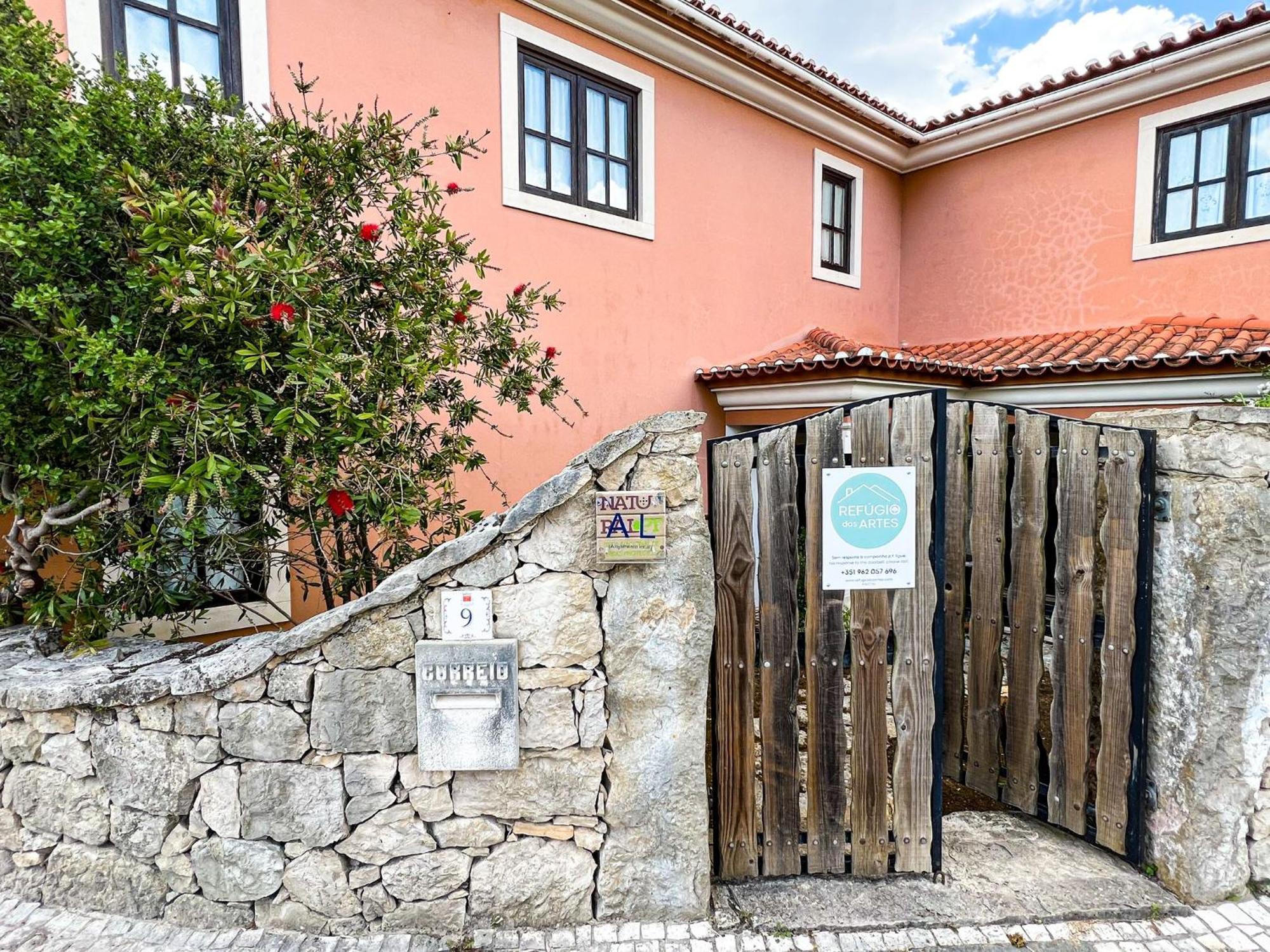 Refugio Das Artes Guesthouse Porto de Mós Extérieur photo