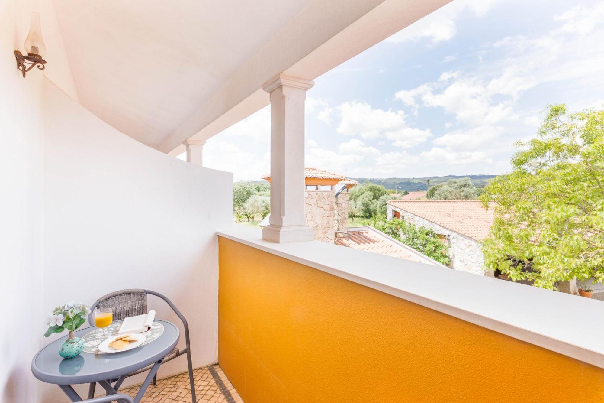 Refugio Das Artes Guesthouse Porto de Mós Extérieur photo