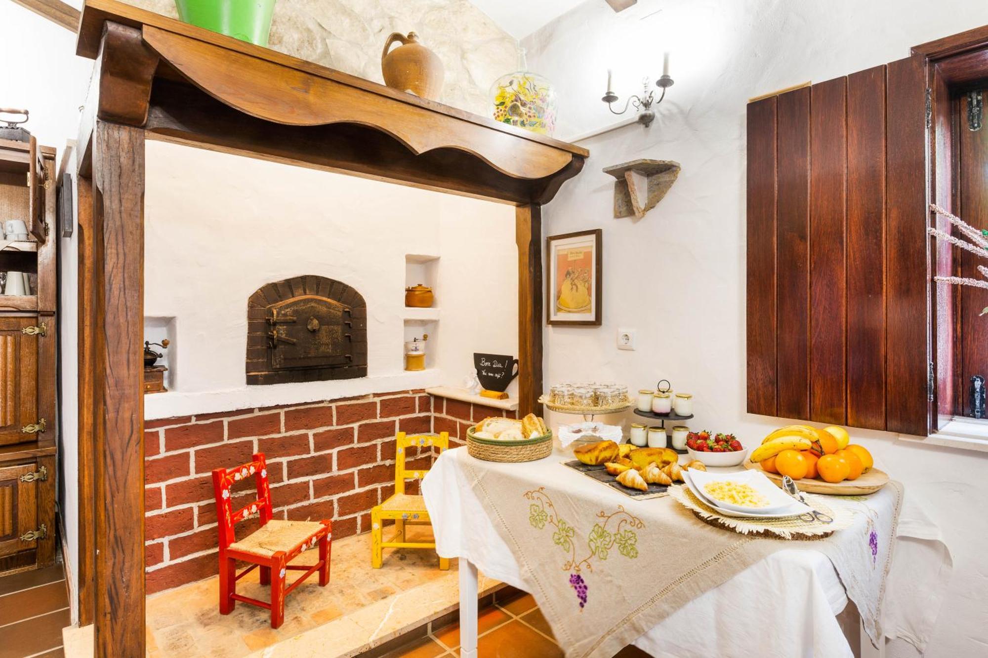 Refugio Das Artes Guesthouse Porto de Mós Extérieur photo
